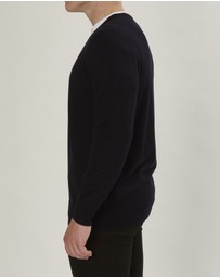 3 Wise Men - 3 Wise Men Fisher V Neck Merino Knit - Navy