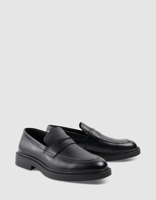 yd. - Nolan Penny Loafer