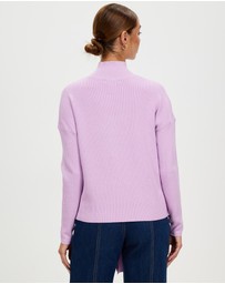 Honey and Beau - Raise Up Tie Top