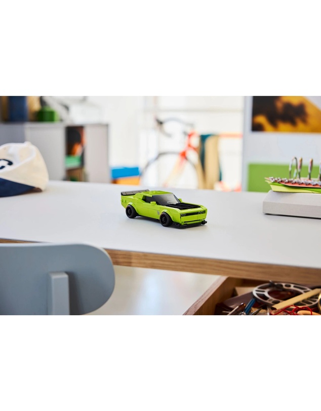 LEGO - 77237 Dodge Challenger SRT Hellcat Sports Car