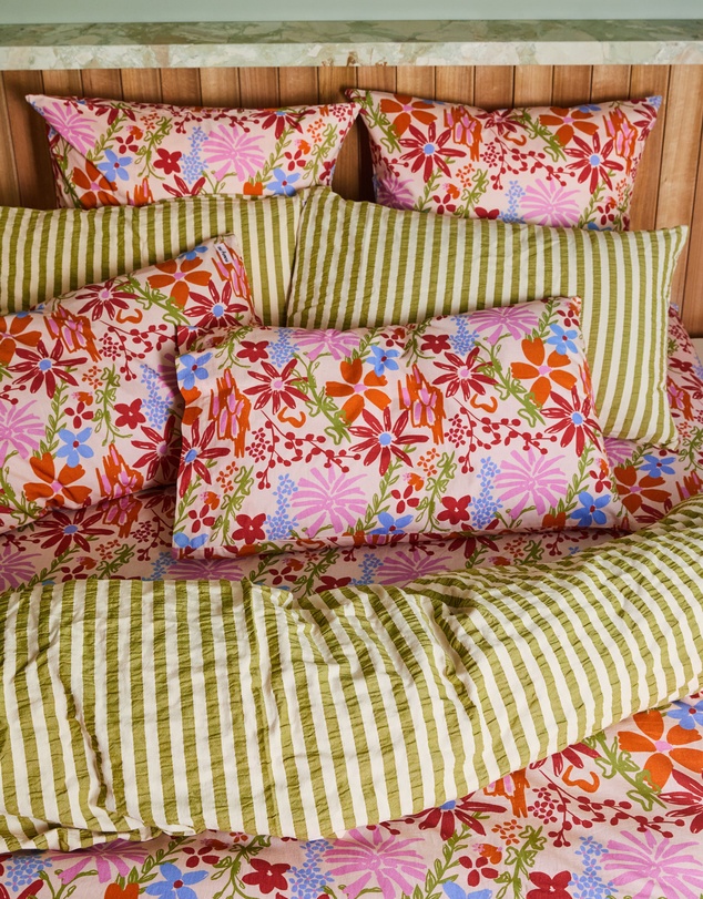 Mosey Me - Winter Garden Standard Pillowcase Set