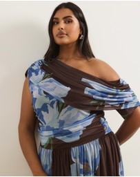 Atmos&Here Curvy - Winnie Off Shoulder Mesh Maxi Dress