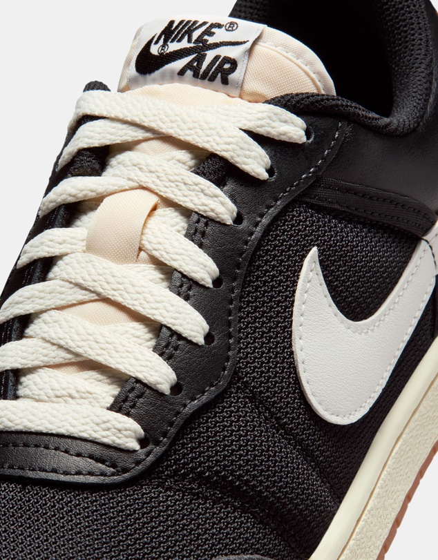 Nike - Air Jordan Skyline Low - Women's