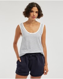 Amelius - Bailey Rounded Hem Tank