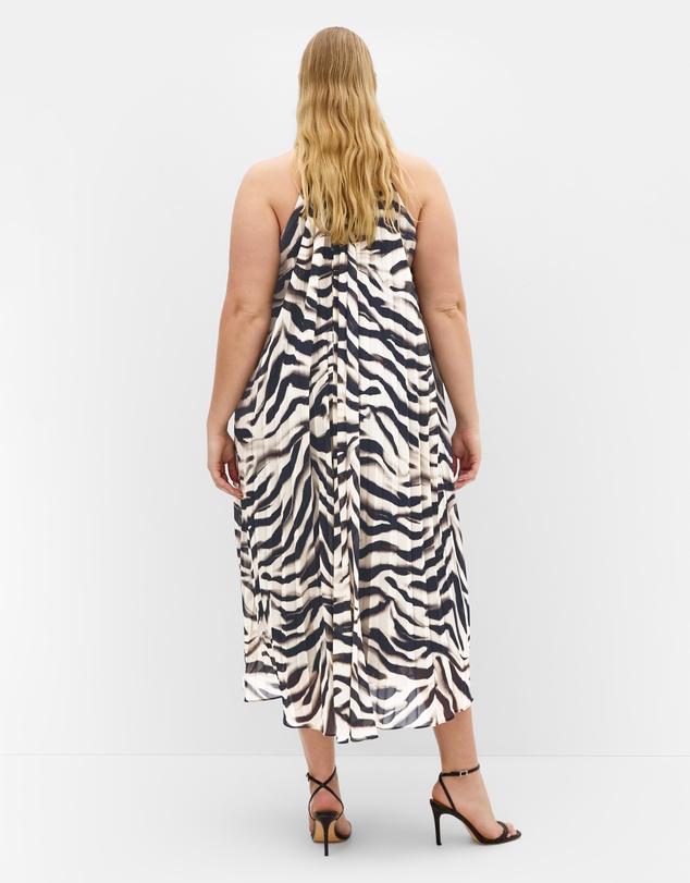 City Chic - Aida Print Pleat Maxi Dress