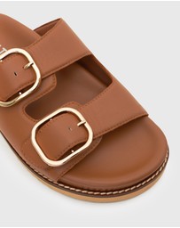Betts - Wider Fit Hush Leather Buckle Slides
