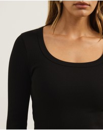 Atmos&Here - Organic Cotton Rib Scoop Neck Top