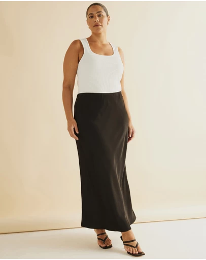 Atmos&Here Curvy - Nya Slip Maxi Skirt