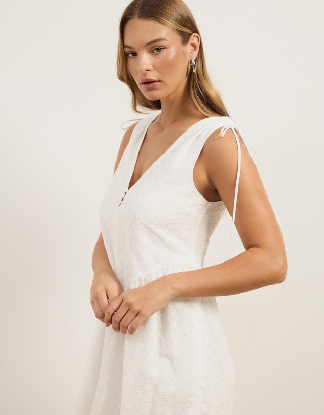 Atmos&Here - Lola Sleeveless Broderie Mini Dress