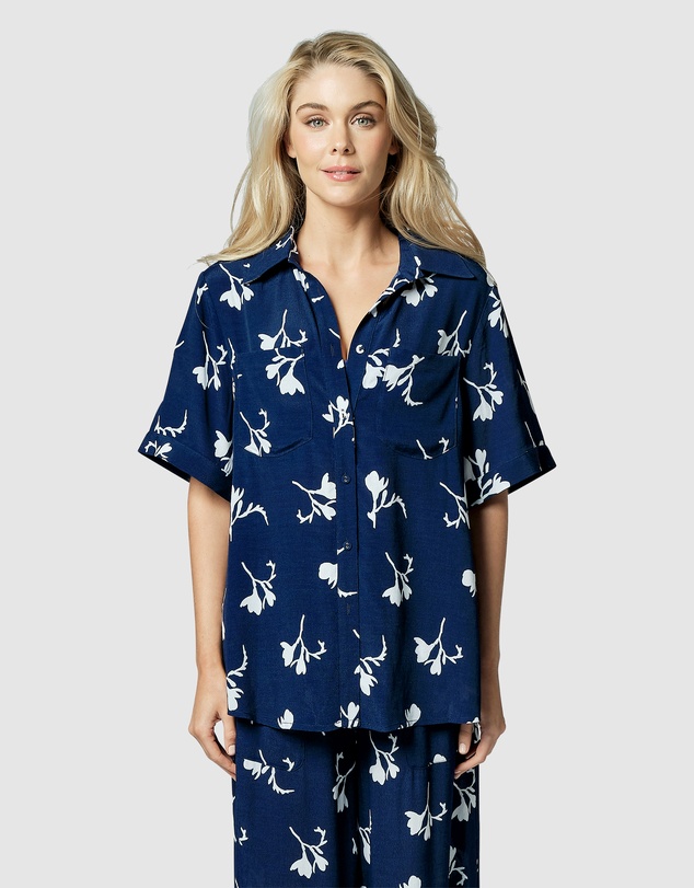 UNE PIECE - Short Sleeve Button-Up Shirt