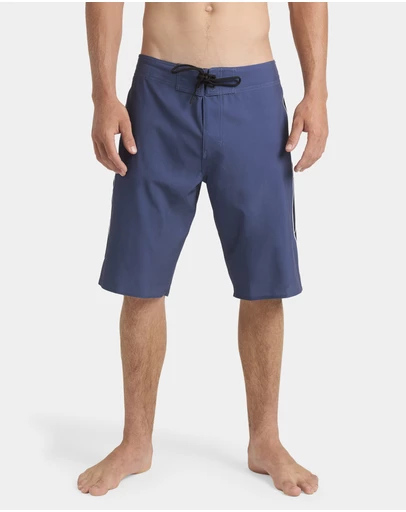 Quiksilver - Mens Nomad 19