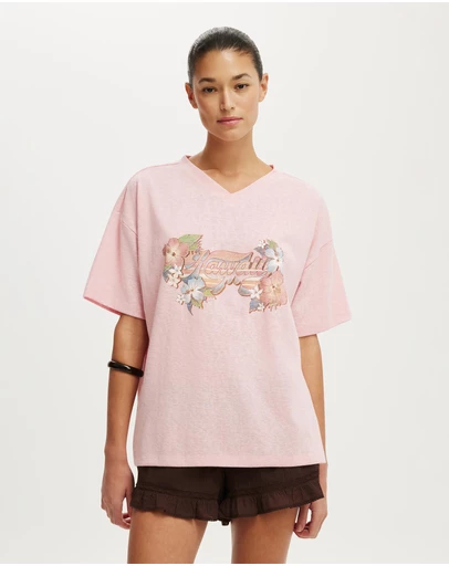 Cotton On - V Neck Vacay Graphic Tee