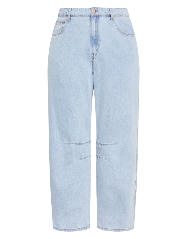 City Chic - Plus size Harley Fit Jas Barrel Leg Ankle Grazer Jean - light wash
