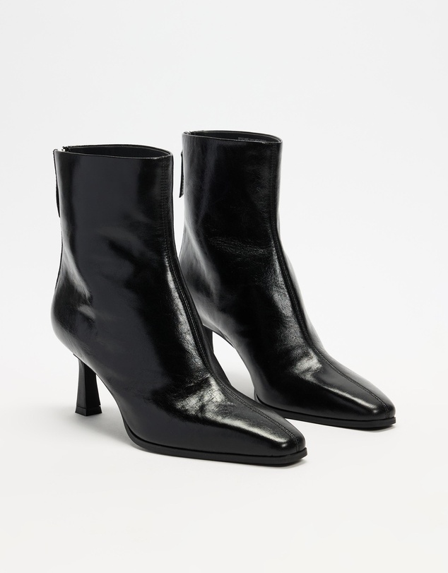 AERE - Karina Leather Ankle Boots