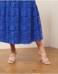 Atmos&Here Curvy - Vida Lace Midi Skirt