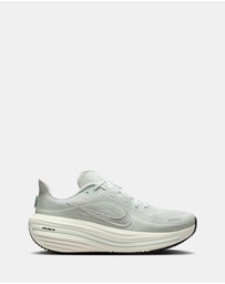 Nike - Winflo 12 - Women's