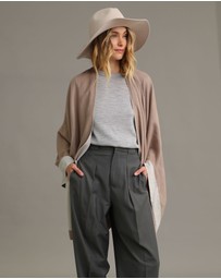 Morgan & Taylor - Leonora Poncho