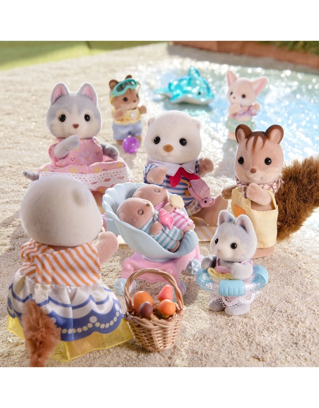 Sylvanian Families - Sea Otter Family
