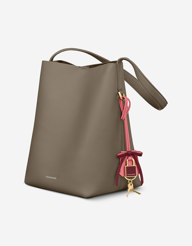 Maison De Sabre - The Bow Padlock Charm