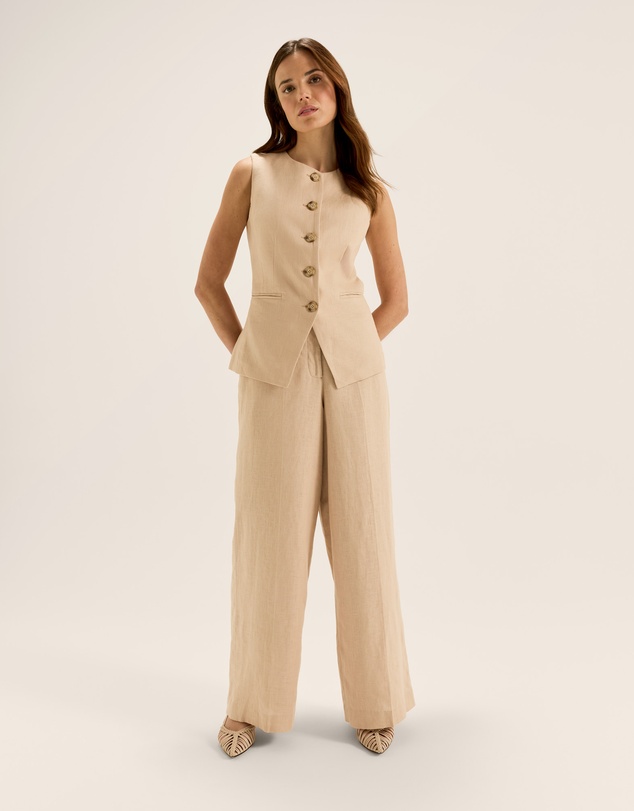Review - Anya Vest