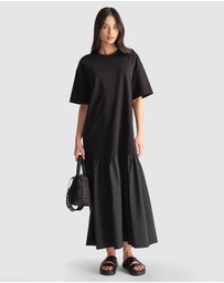 Decjuba - D-Luxe Drop Waist Nylon Dress
