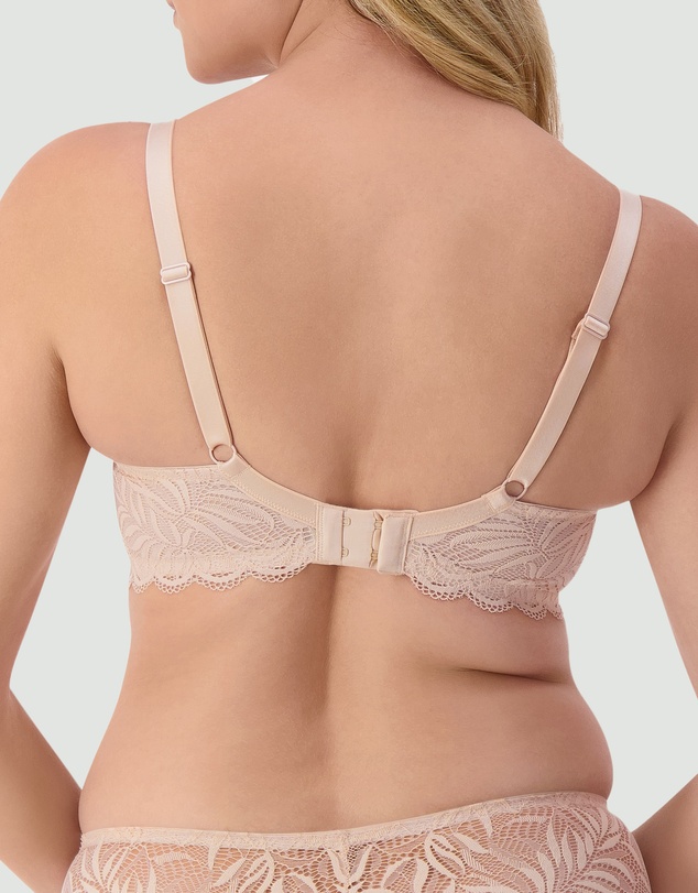 Triumph - Essential Lace Balconette Padded Bra