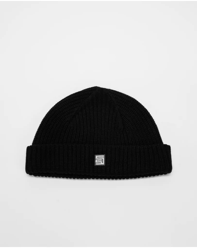 S Double - Red Cube Low Beanie