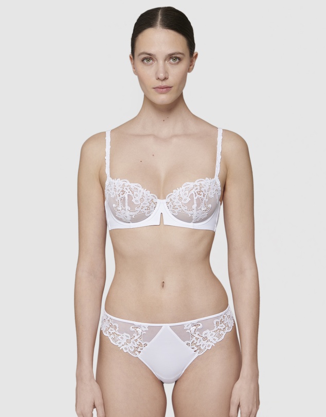 Simone Perele - Saga Thong