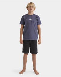 Billabong - Boys 8 to 16 Throw On Boardshorts