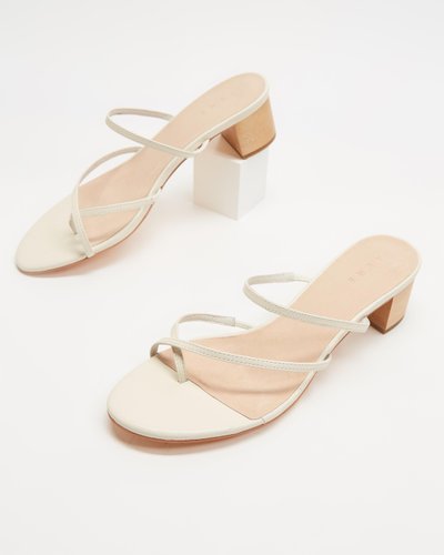 Crossover Toe Post Leather Heels