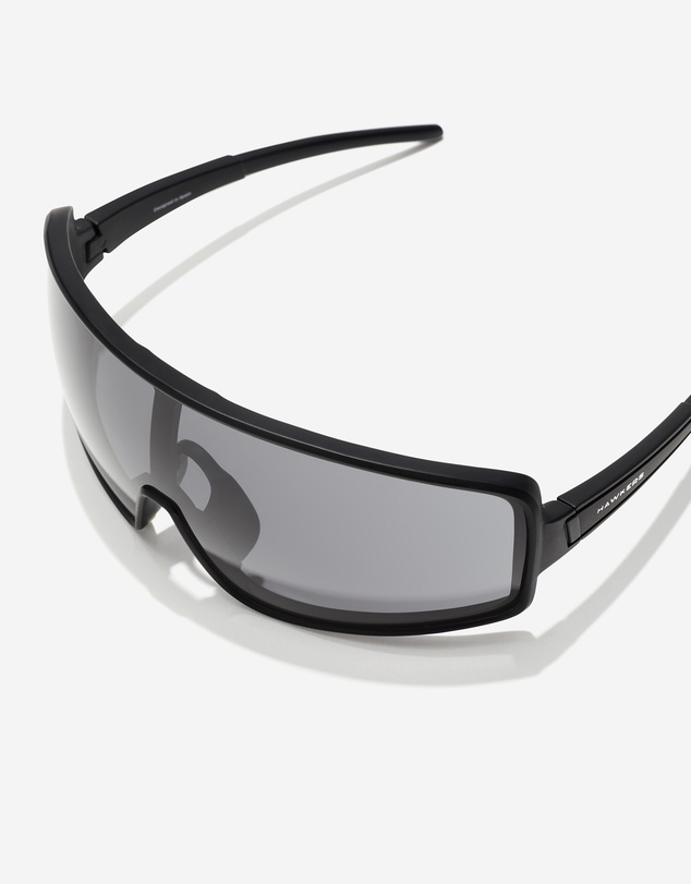Hawkers Co - Hawkers - Tiger - black dark  Sunglasses for Men and Women UV400