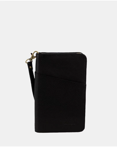 Pierre Cardin - Pierre Cardin Italian Leather Passport Wallet