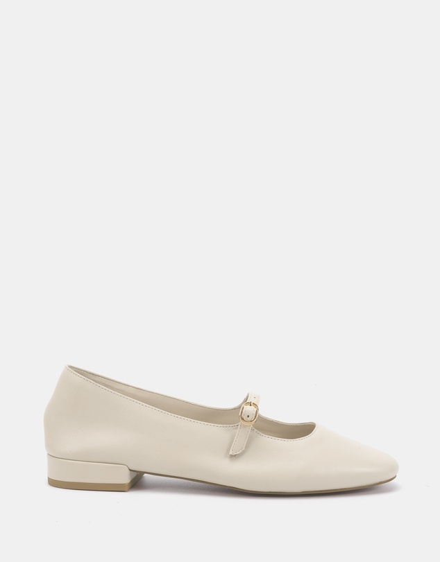 Miss Sofie - Ledger Flats