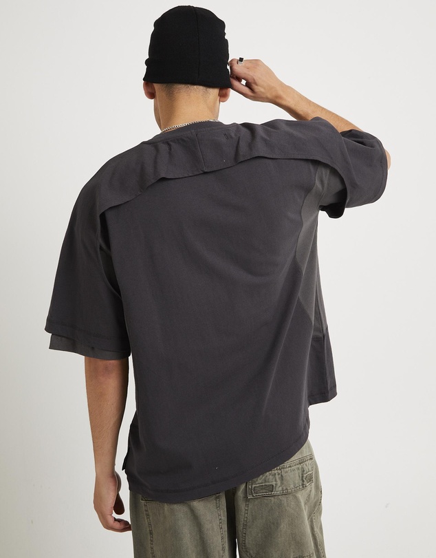 Black Noise White Rain - Workshop Double Layer Short Sleeve T-Shirt