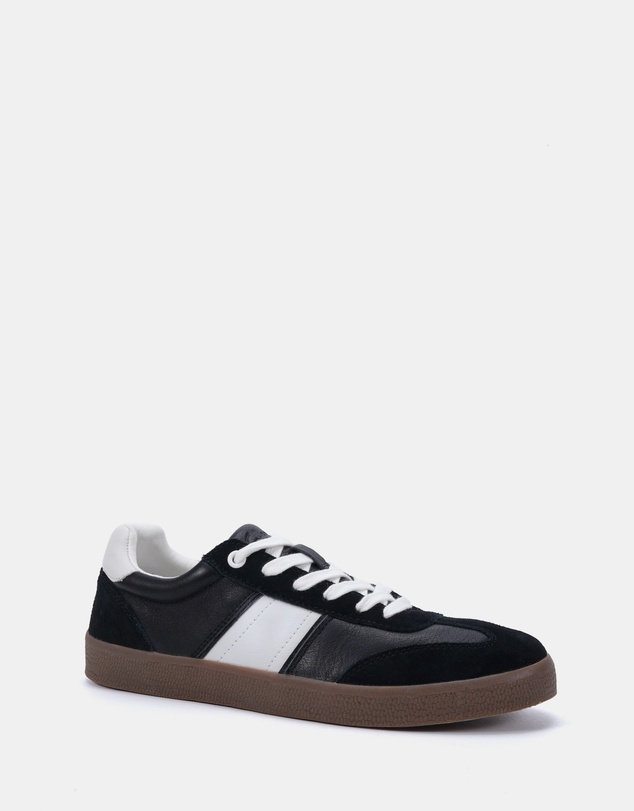 Clarks - Arles Black/White