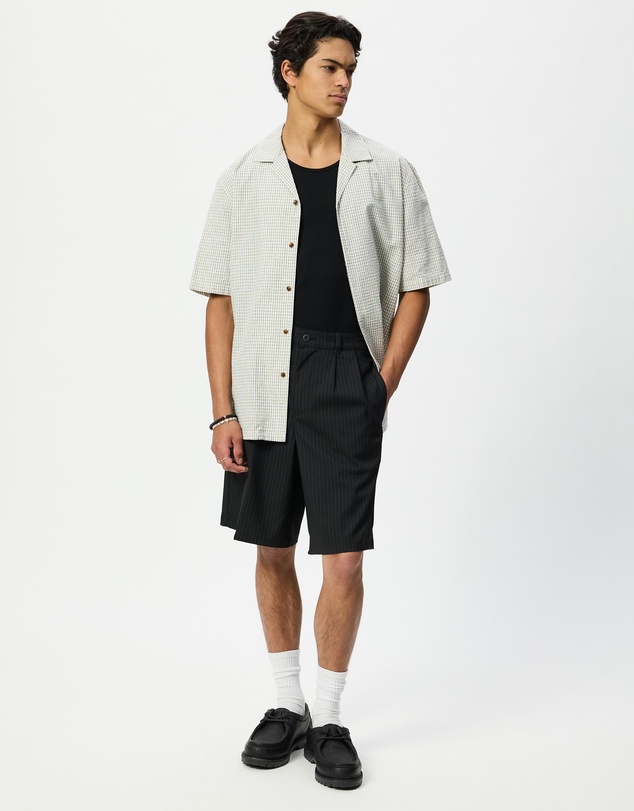 X-Large - Amplify Pleated Shorts