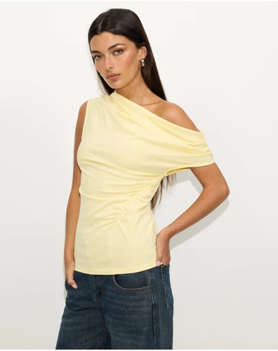 Dazie - Sapphire Ruched Asymmetric Top