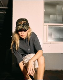 SSAINT - No Vacancy Tee Charcoal Acid Wash