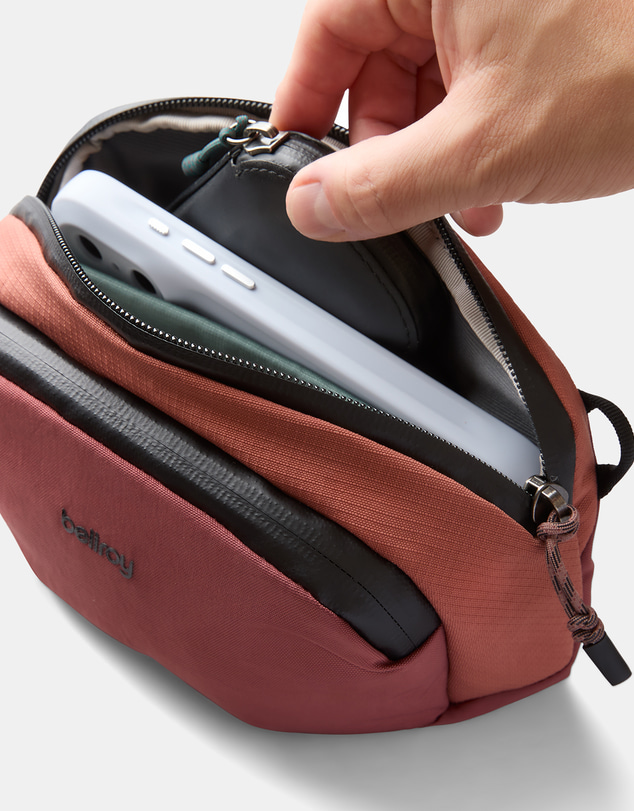 Bellroy - Venture Pouch