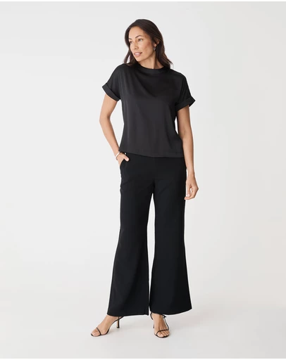 Forcast - Cameron Satin Tee