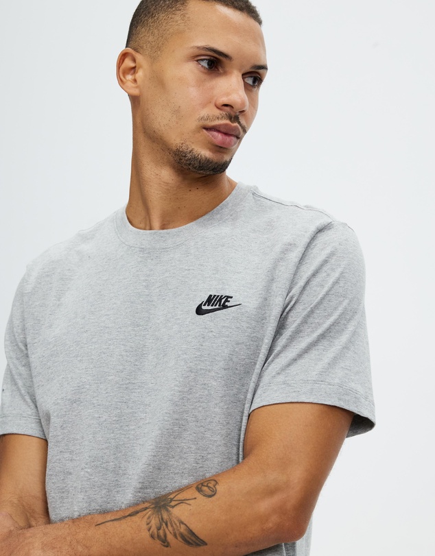 Nike - Nike Sportswear Club Tee