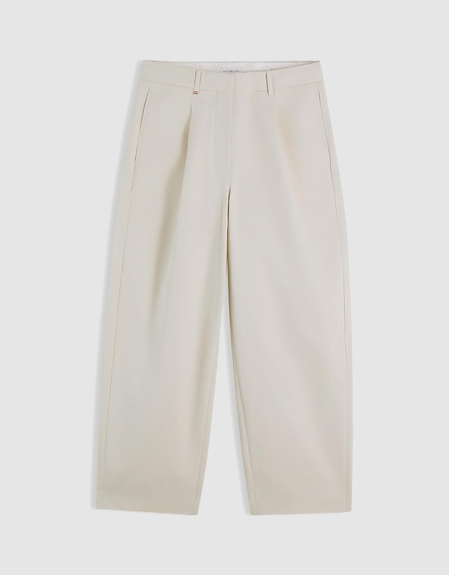 Tommy Hilfiger - Pleated Barrel Chinos
