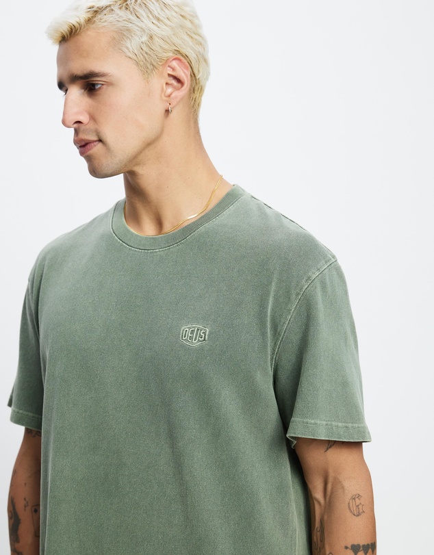 Deus Ex Machina - Shield Garment Dyed Tee
