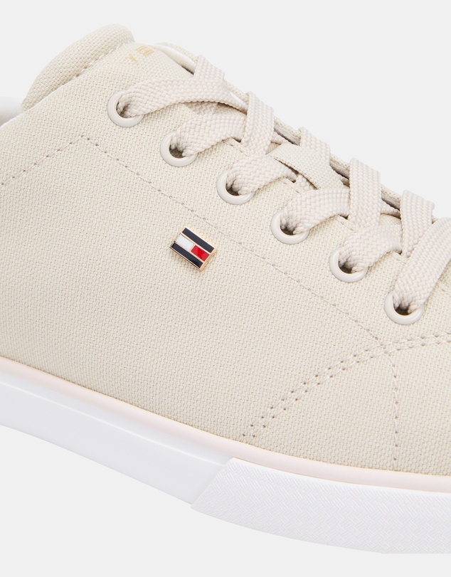 Tommy Hilfiger - TH Low Profile Vulc Canvas Sneakers - Women's