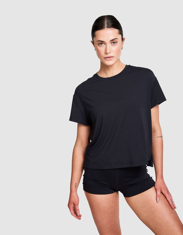 BAHE - Zephyr Everyday Crew Neck Tee