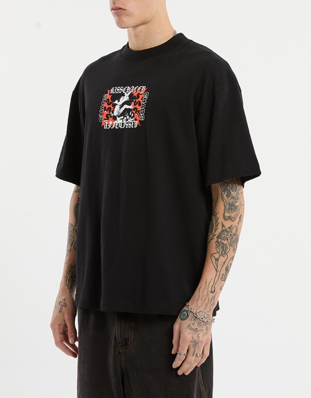 Kiss Chacey - Crowdsurf Street Tee