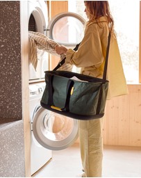 Joseph Joseph - Hold-All™ Outdoor Green Collapsible 45L Laundry Basket