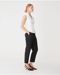 Forcast - Juno V-Neck Ponte Top