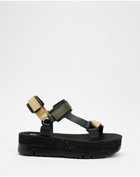 Camper - Oruga