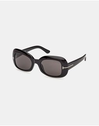 Tom Ford - Paloma 02